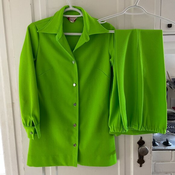 Lime Green 1970s VINTAGE PANTSUIT - Picture 1 of 9